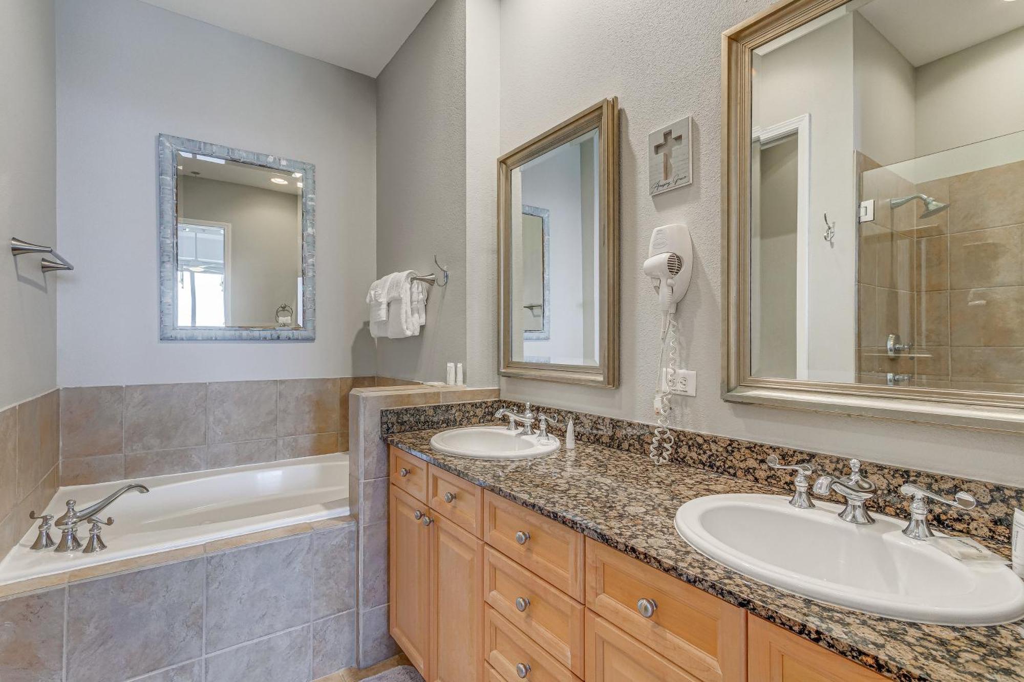 Pensacola Beach Penthouse With View And Pool Access! 外观 照片